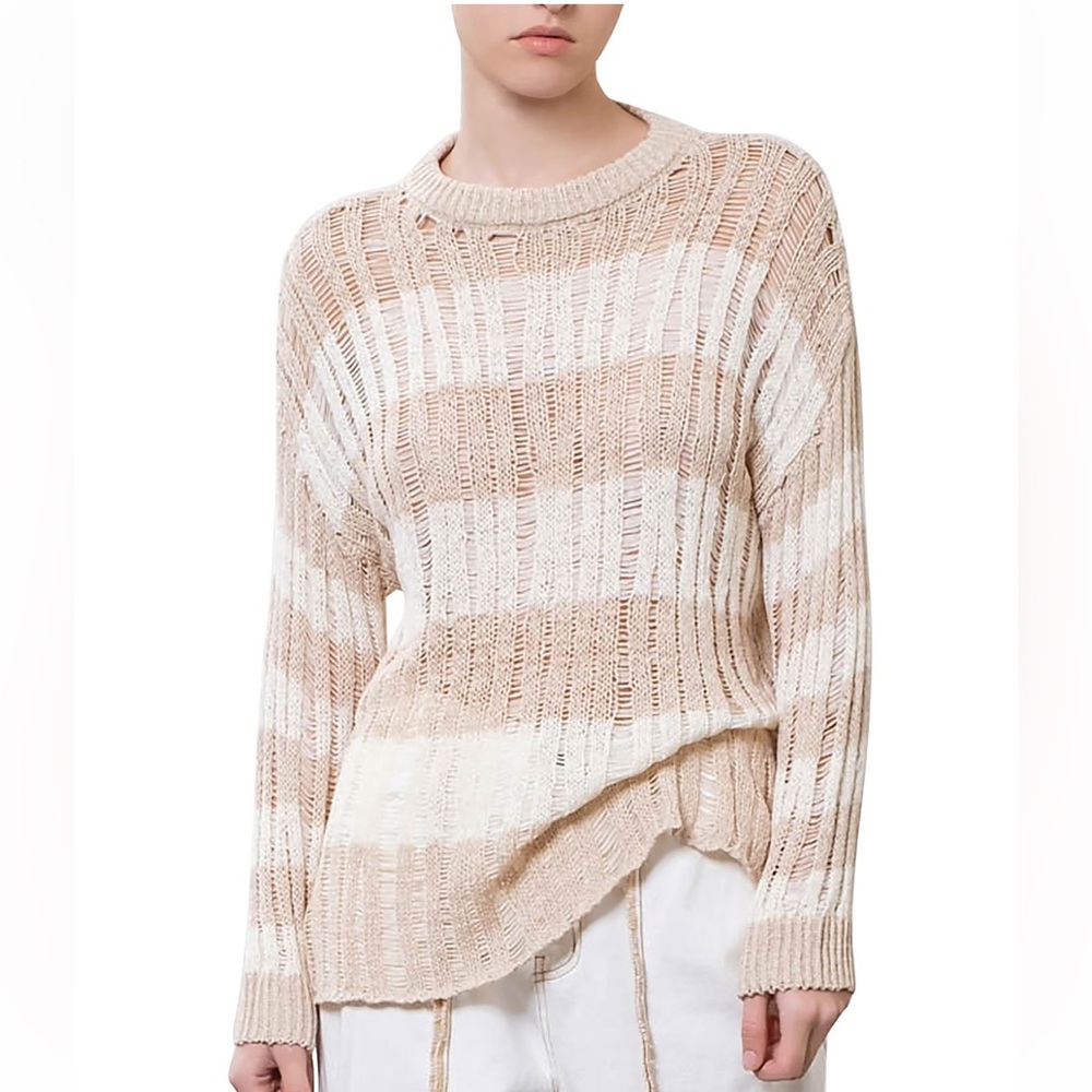 New without tags: Moon River Striped Distressed Sweater xs (from Bloomingdales)